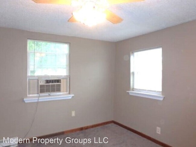 Foto del edificio - 1 br, 1 bath House - 517 S Ault St.