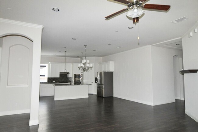 Building Photo - 9948 Haversham Dr