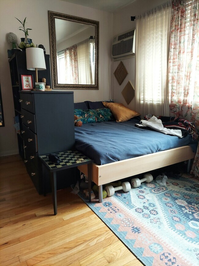 Foto del edificio - 2210 Pillsbury Ave