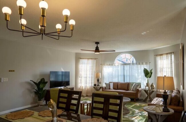 Building Photo - 8705 Knightsbridge Ct