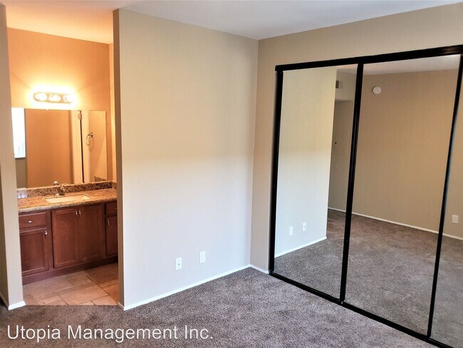 Foto del edificio - 4141 Udall St