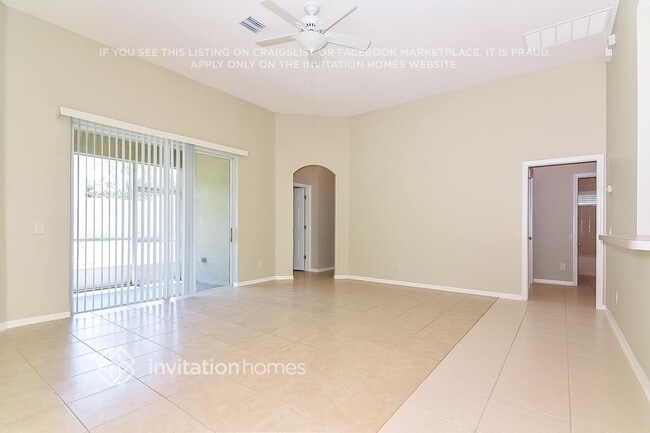 Building Photo - 6938 Gray Catbird Loop