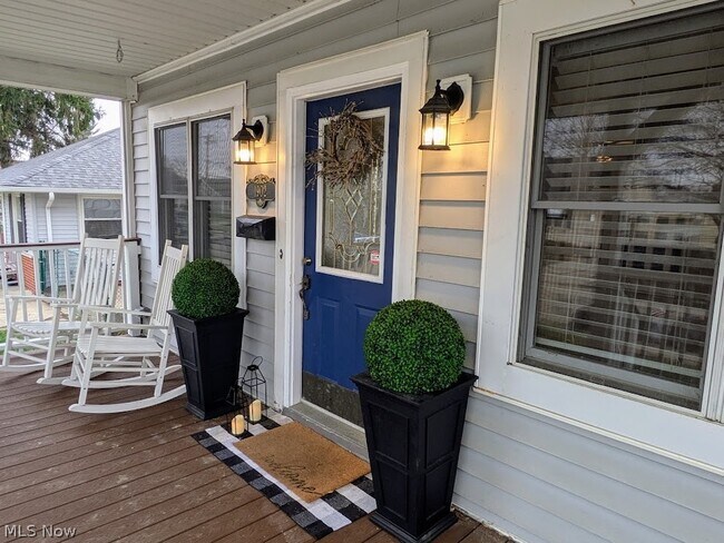 Foto del edificio - 1902 Harding Dr