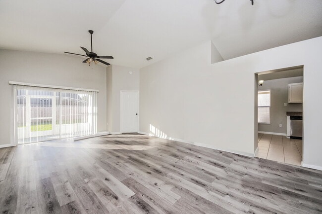 Foto del edificio - 1105 Whitewood Way