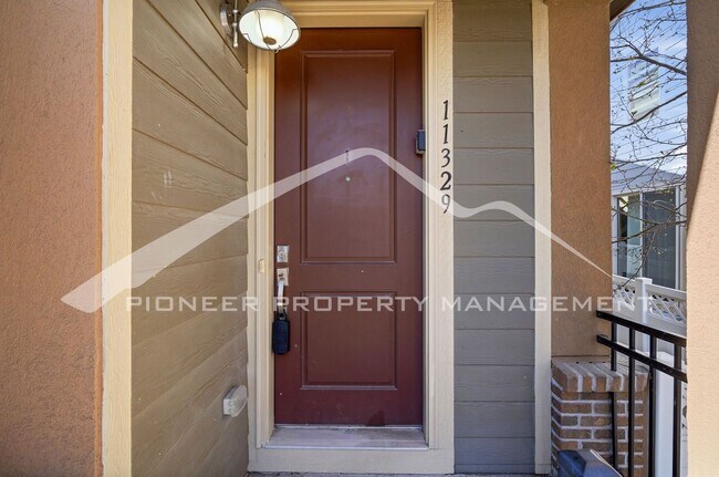 Photo - Spacious Modern Town Home with Attached 2 Car Garage!