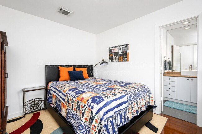Foto del edificio - 906 Andrews St