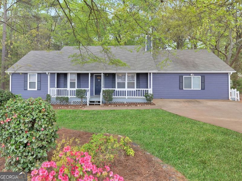 Primary Photo - 460 Willow Ln