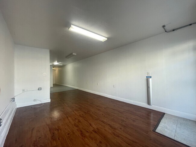 Foto del edificio - 2826 San Bruno Ave