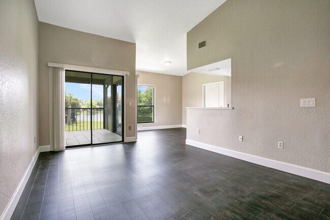 Building Photo - 1346 Stearman Ct