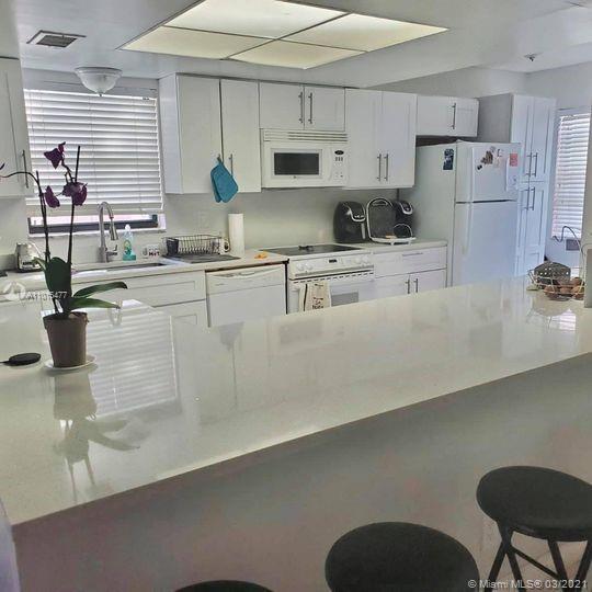 Foto del edificio - 15 Cortez Way