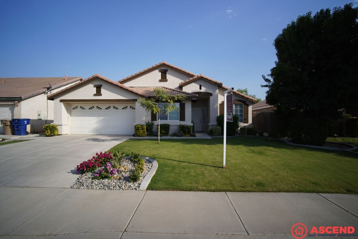 Foto principal - MOVE IN SPECIAL!!! $750 OFF FIRST MONTHS R...