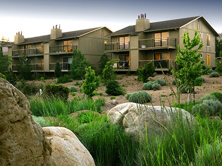 Building Photo - 5250 Villa Verde Dr