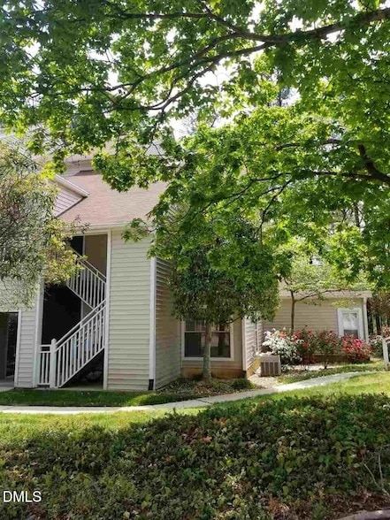 Building Photo - 6011 Winterpointe Ln