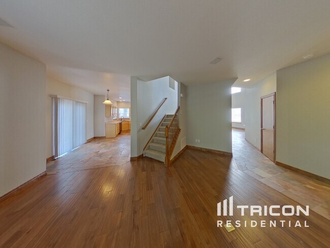 Foto del edificio - 4329 Centerville Dr