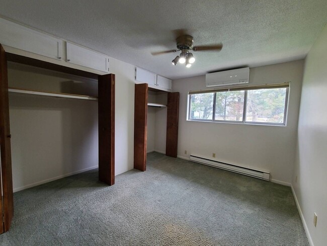 Building Photo - Two Bedroom Condo on Lake Michigan in Stev...