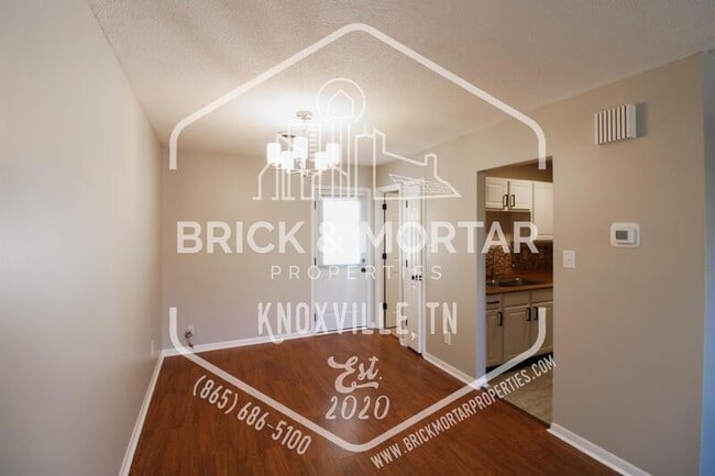 Building Photo - 2105 Belle Terra Rd