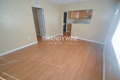 Building Photo - 1/2 MONTH FREE!!