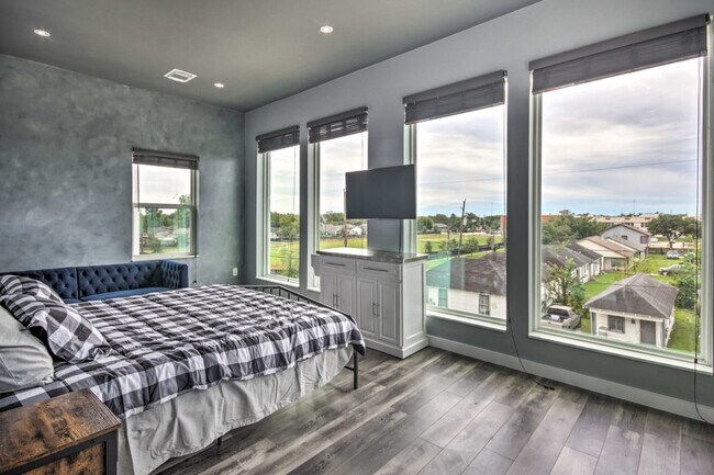 Foto del edificio - 3419 Rawley St