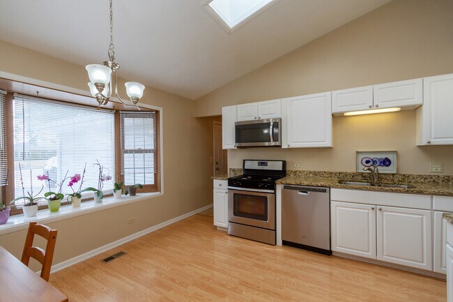 Foto del edificio - 309 S Knollwood Dr