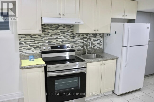 Building Photo - 38 Audrelane Ct