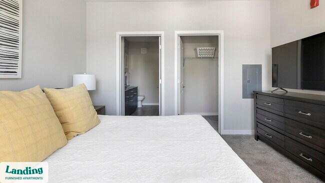 Foto del edificio - 393 Johns Rd NW