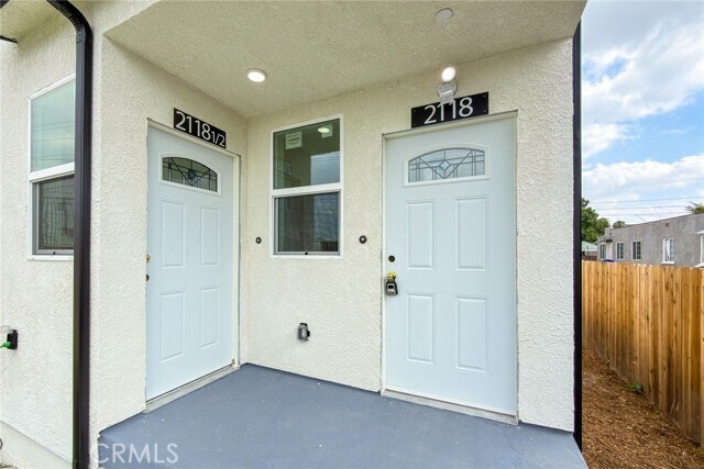 Foto del edificio - 2120 E 92nd St