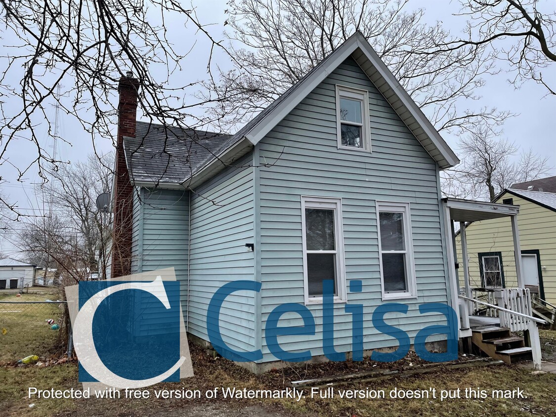 Primary Photo - 2616 Pittsburg St