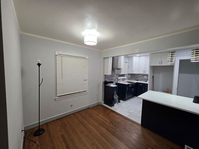 Foto del edificio - 5249 N Osceola Ave