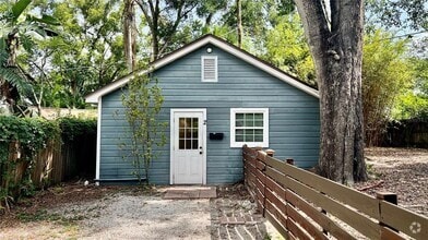 Building Photo - 1024 E Henry Ave
