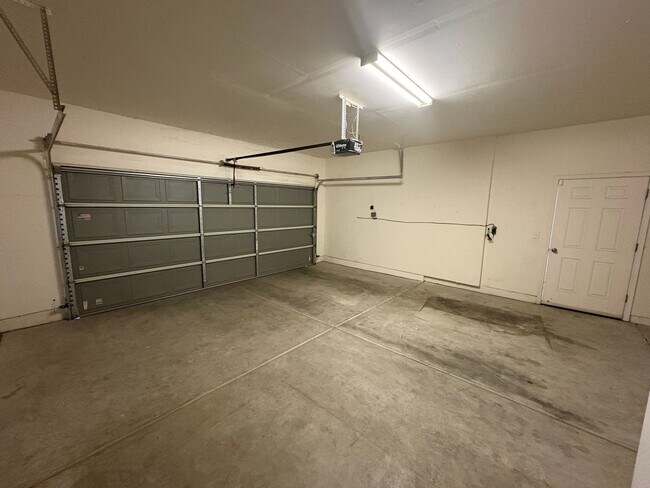 Building Photo - Two story home located in the Villas At Be...