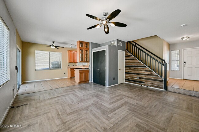 Foto del edificio - 4230 W Carter Rd