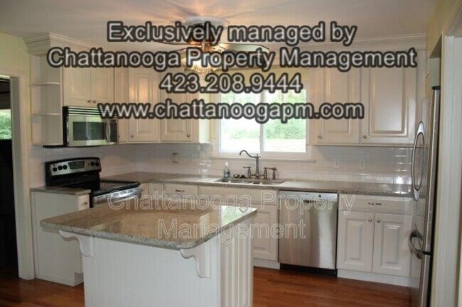 Foto del edificio - 6923 Hickory View Ln