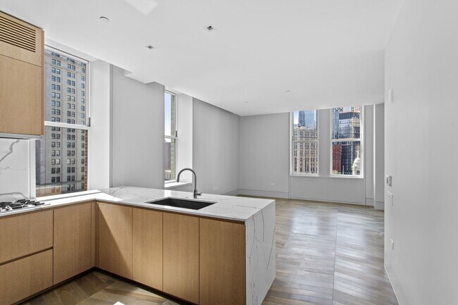 Building Photo - 49 Chambers St
