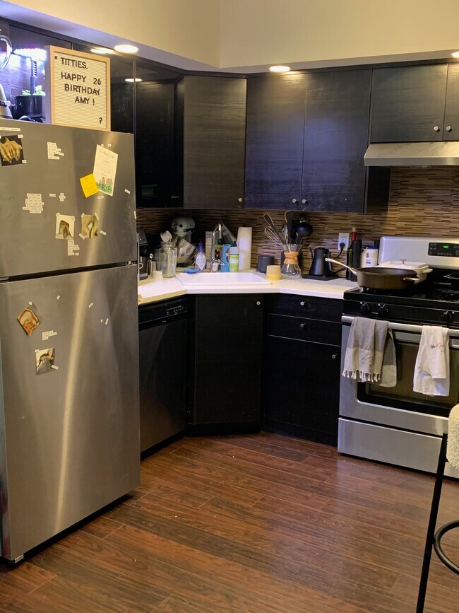 Kitchen - 618 S 15th St