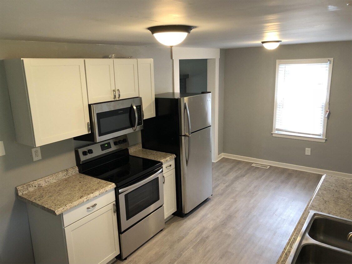 Foto principal - 736 Hillcrest Ave