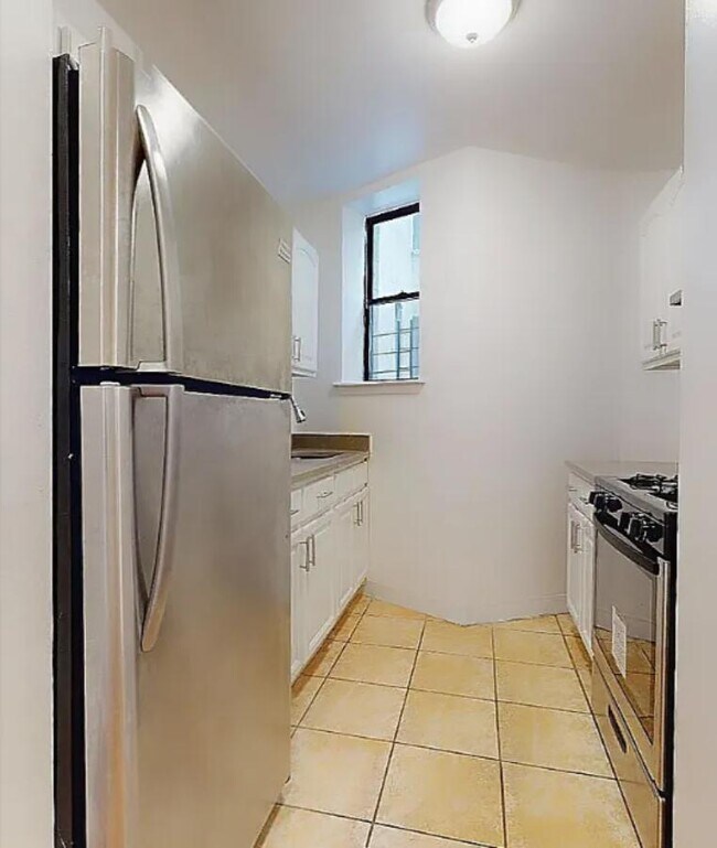 Foto del edificio - West 116th Street