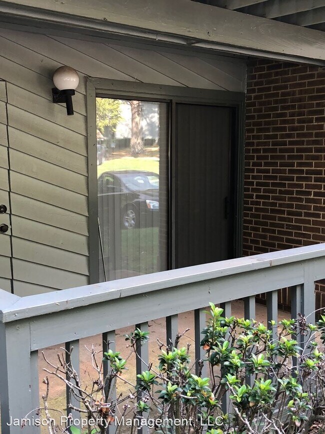Building Photo - 2 br, 2 bath House - 4936-F Sardis Rd