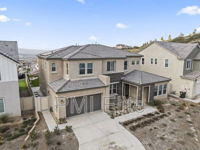 Foto del edificio - 28649 Windbreak Tr