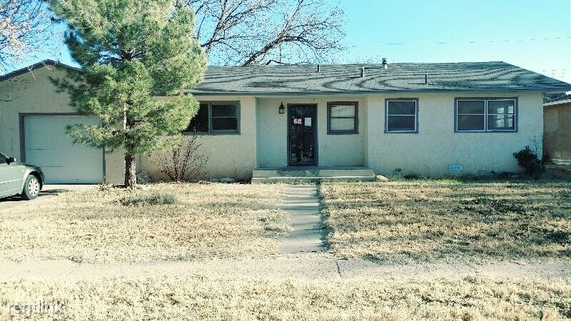 Primary Photo - 3 br, 2 bath House - 205 New Mexico Dr