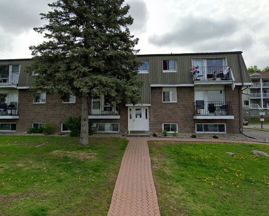Photo du bâtiment - 6640 Notre-Dame St