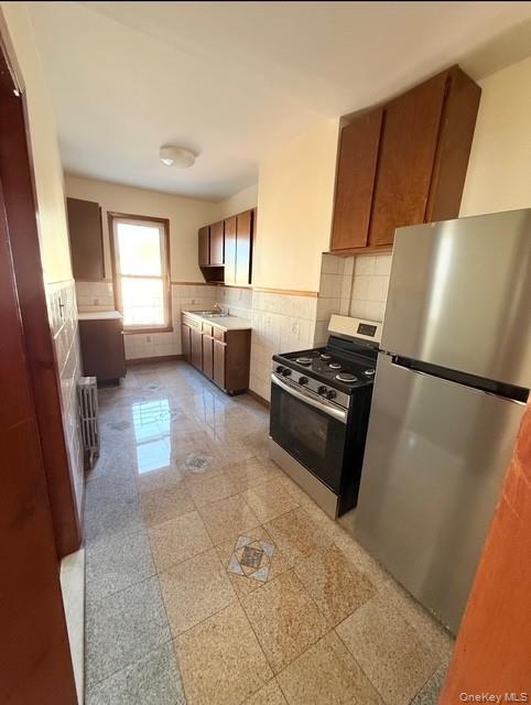Foto del edificio - 90-37 77th St
