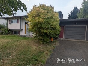 Building Photo - 46600 Teton Ave