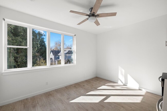 Interior Photo - Brooklyn Flats