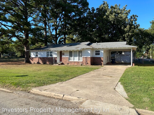 Building Photo - 3 br, 1.5 bath House - 3101 Stanard Street