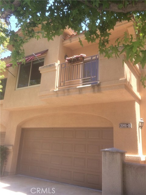 Foto principal - 2091 Lakeshore Dr