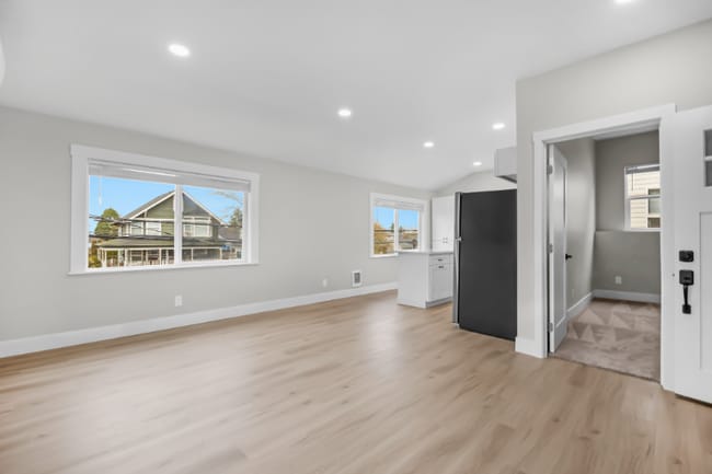 Building Photo - 1412 23rd St