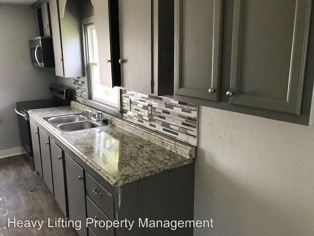 Foto del edificio - 3 br, 1 bath House - 437 Middletown Road