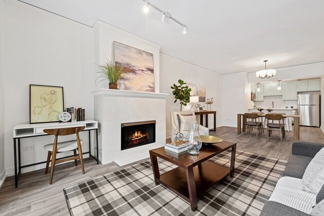 Foto del edificio - 200 N Jefferson St