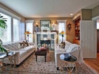 Building Photo - High-End Premium Forest Heights Property w...