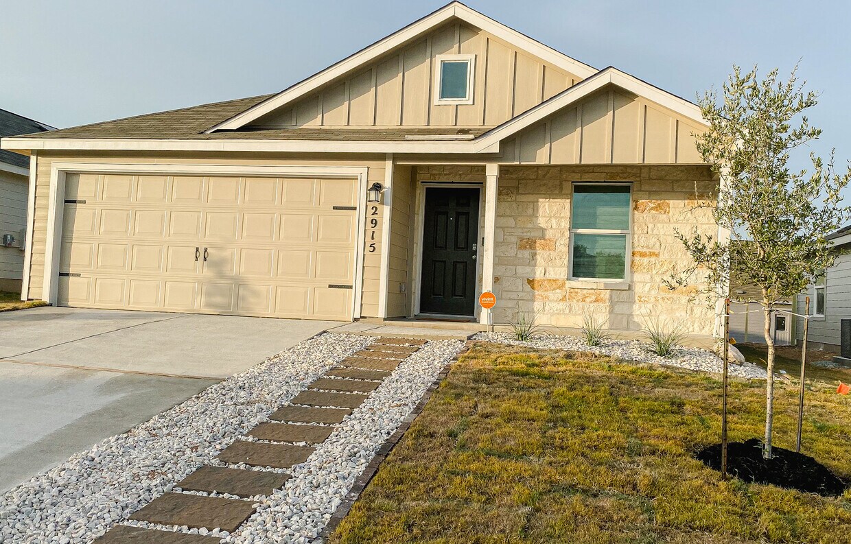 2915 Whinchat, Canyon Lake, TX 78130 House Rental in Canyon Lake, TX